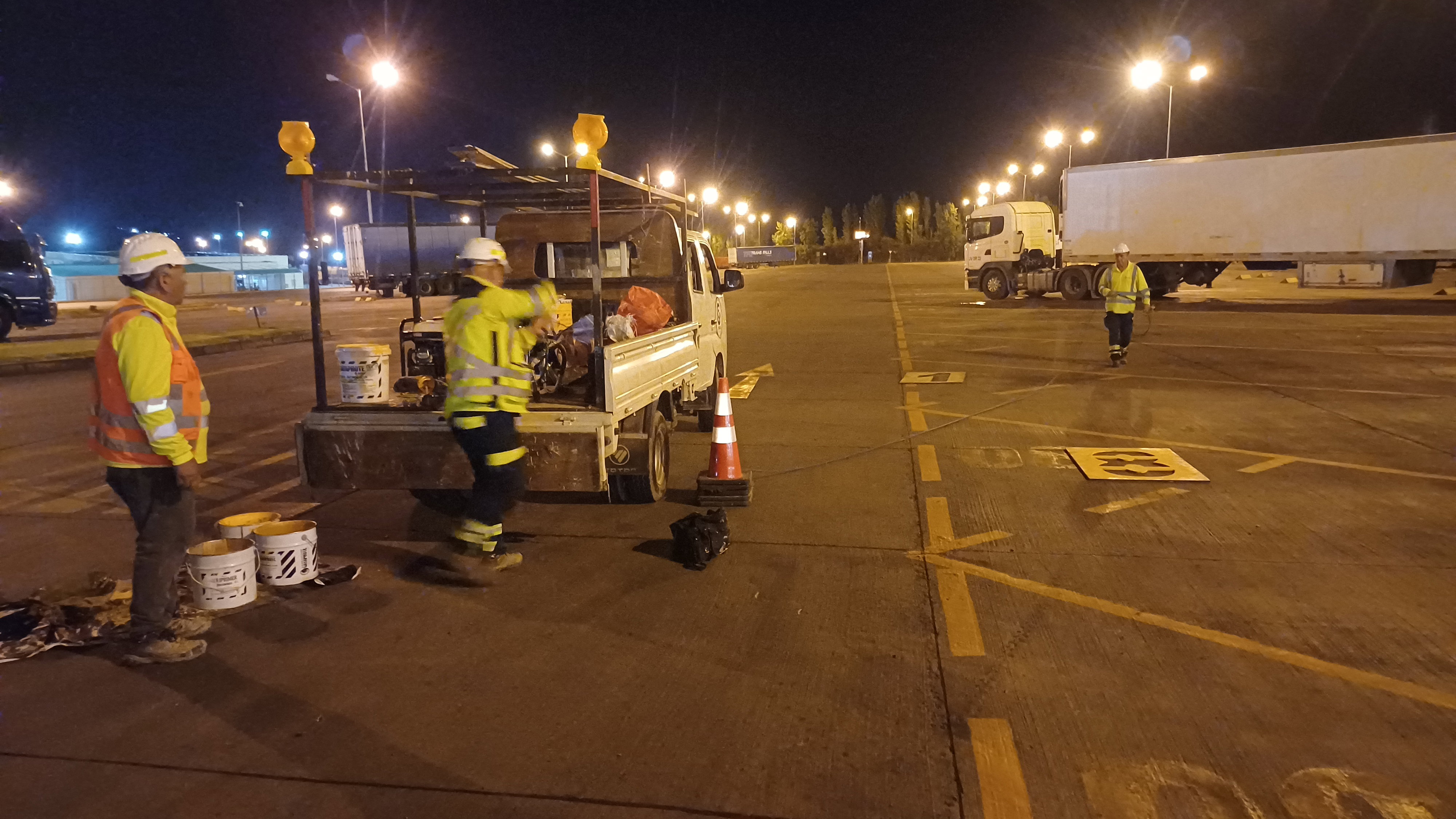 Demarcación vial C-PAVIA 15